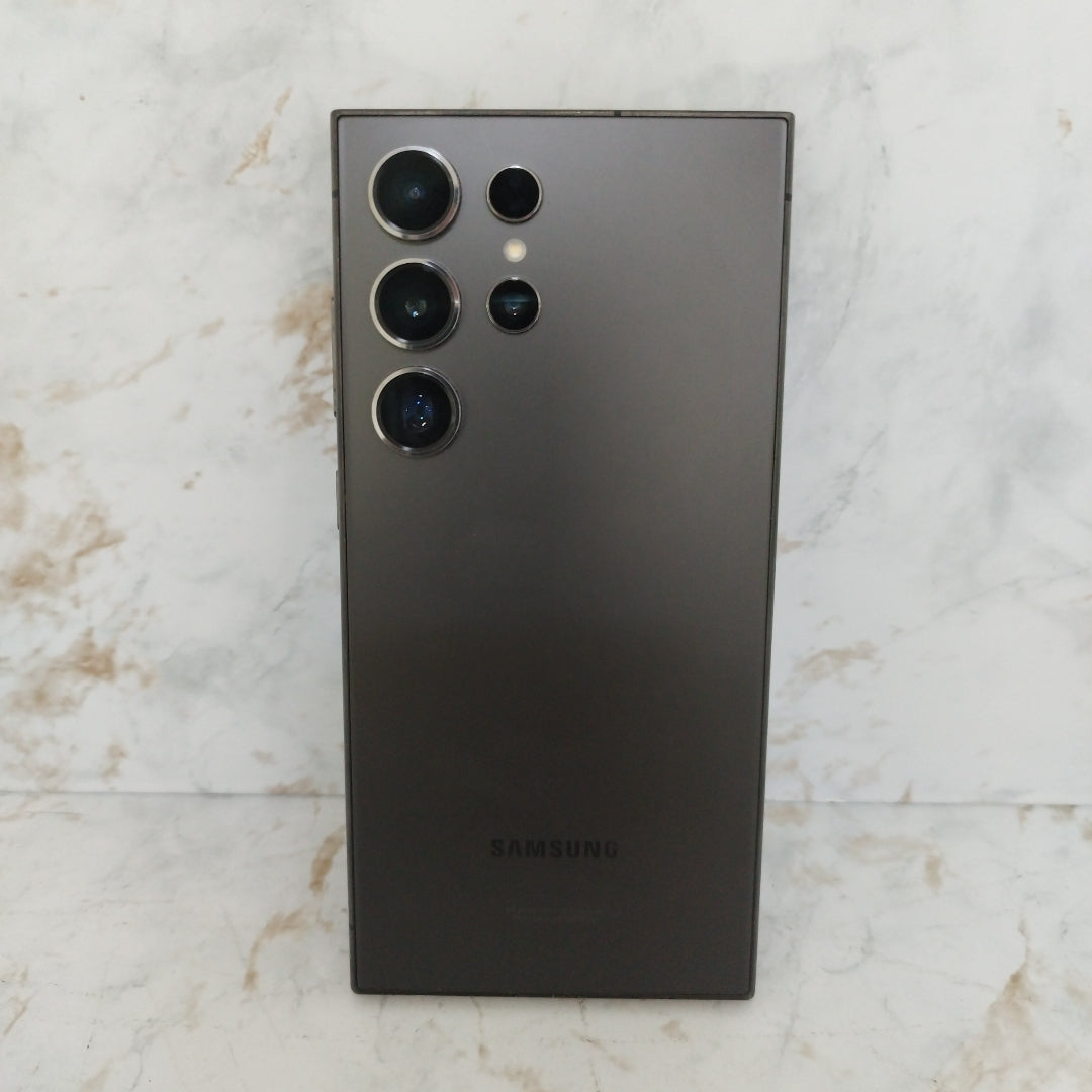 CELULAR SAMSUNG GALAXY S24 ULTRA SM-S928B (2024) 1 TB 12 GB RAM (SEMINUEVO)