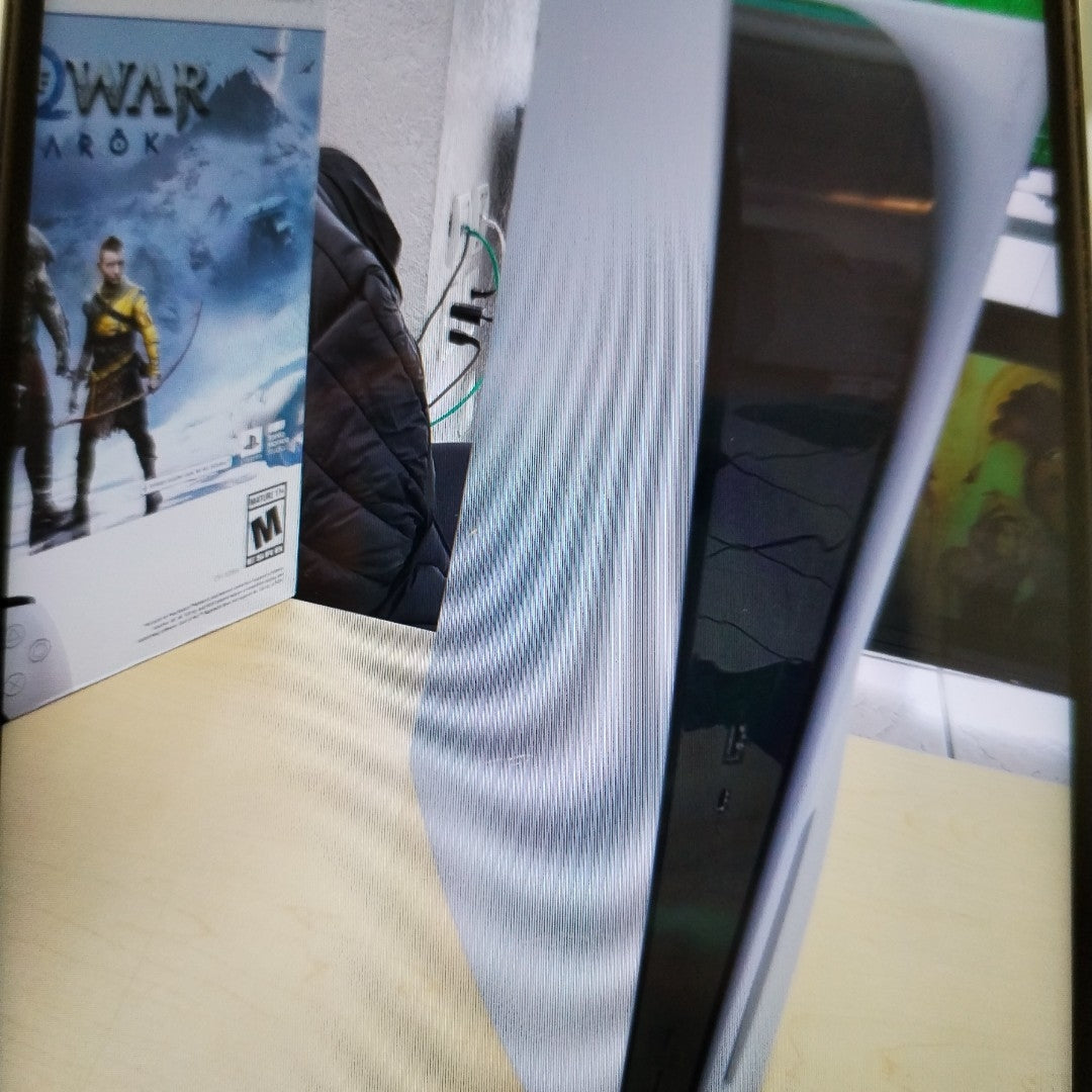 CONSOLA DE VIDEOJUEGO SONY PS5 825 SSD (SEMINUEVO)