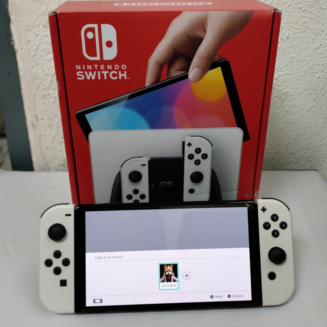 CONSOLA DE VIDEOJUEGO NINTENDO SWITCH OLED 64 GB (SEMINUEVO)