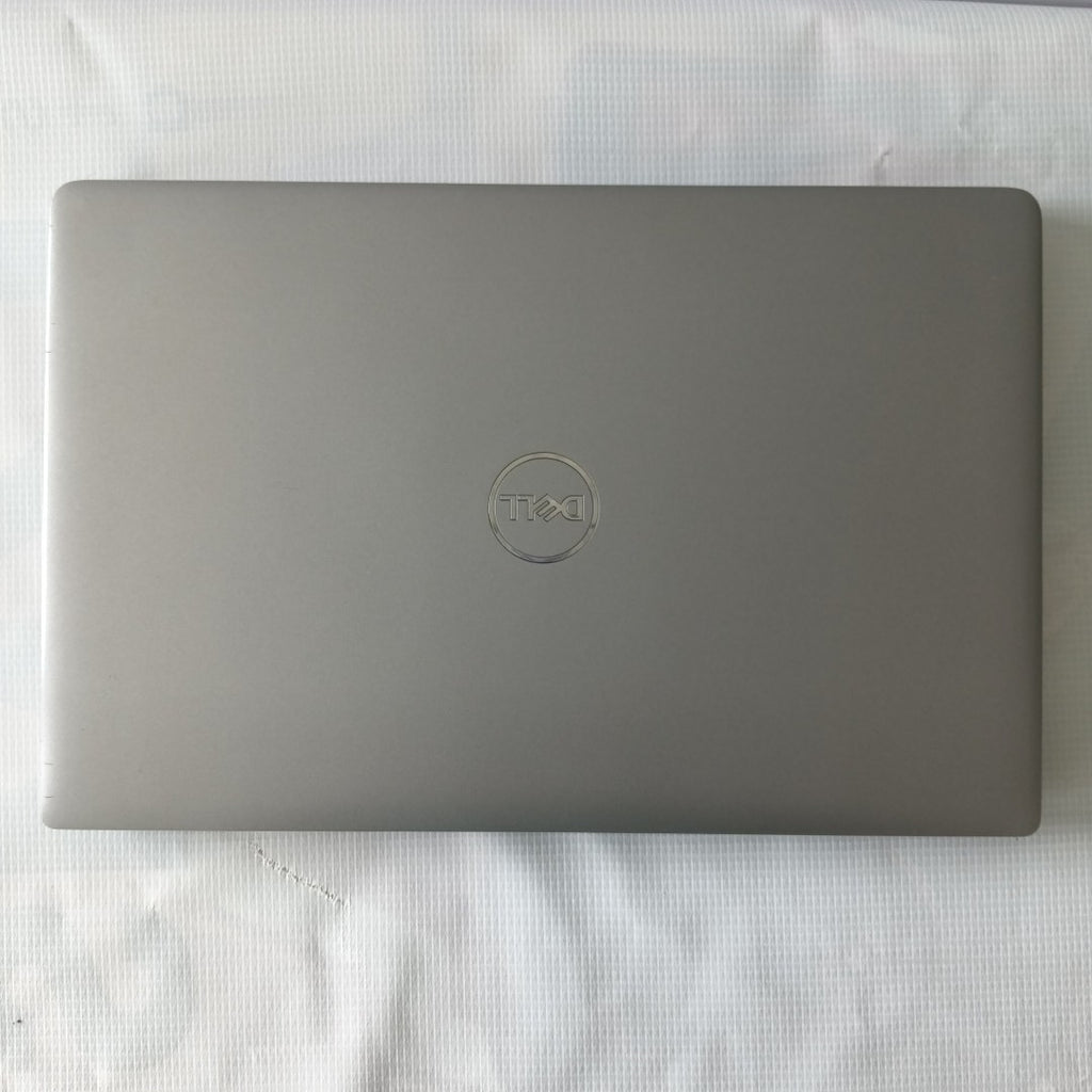 LAPTOP DELL LATITUDE 5550 (2024) 512 GB SSD 32 GB RAM (SEMINUEVO)