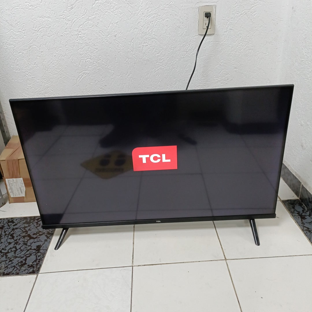 PANTALLA TCL 40A343 (2021) 40" LED FULL HD (SEMINUEVO)