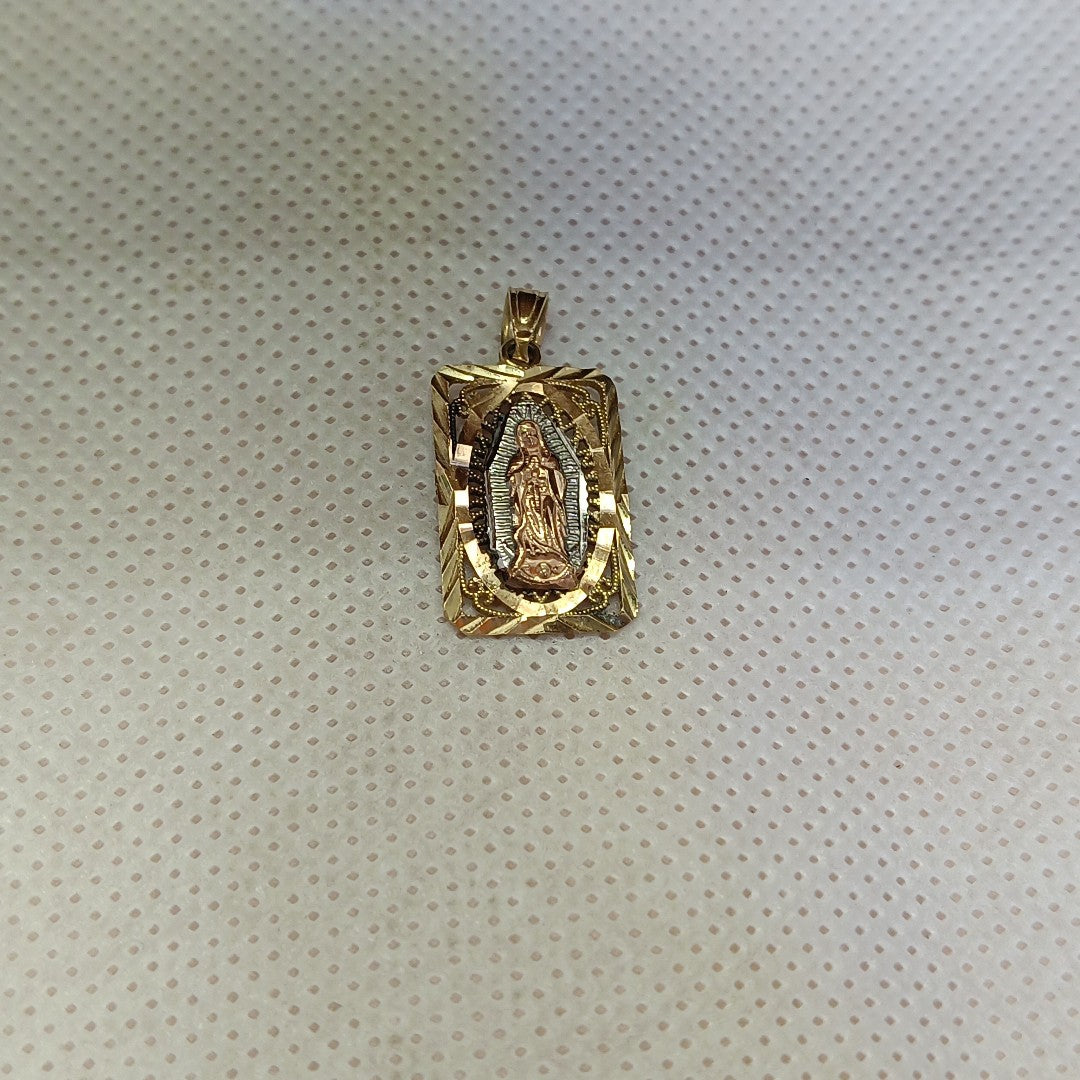 DIJE. ORO. 14 K 1.8 GRMS (SEMINUEVO)