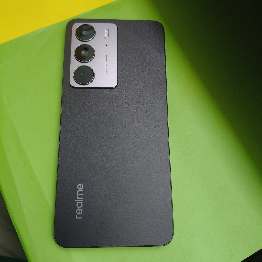 CELULAR REALME C75 RMX3941 (2025) 256 GB 8 GB RAM (SEMINUEVO)