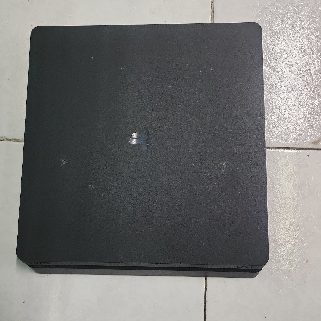 CONSOLA DE VIDEOJUEGO SONY PS4 500 GB  (SEMINUEVO)