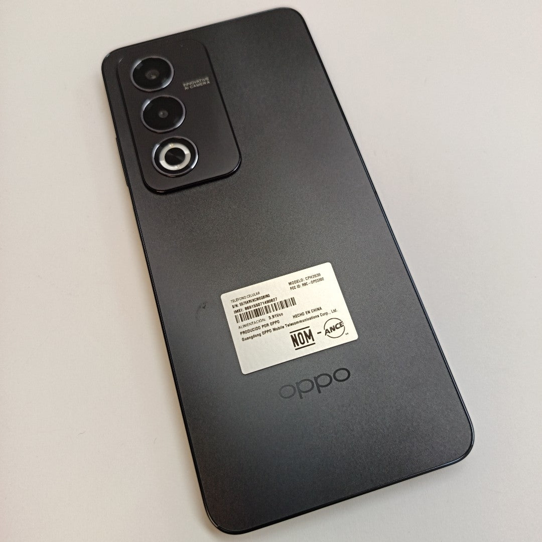 CELULAR OPPO  A80 5G CPH2639 (2024) 256 GB 8 GB RAM (SEMINUEVO)