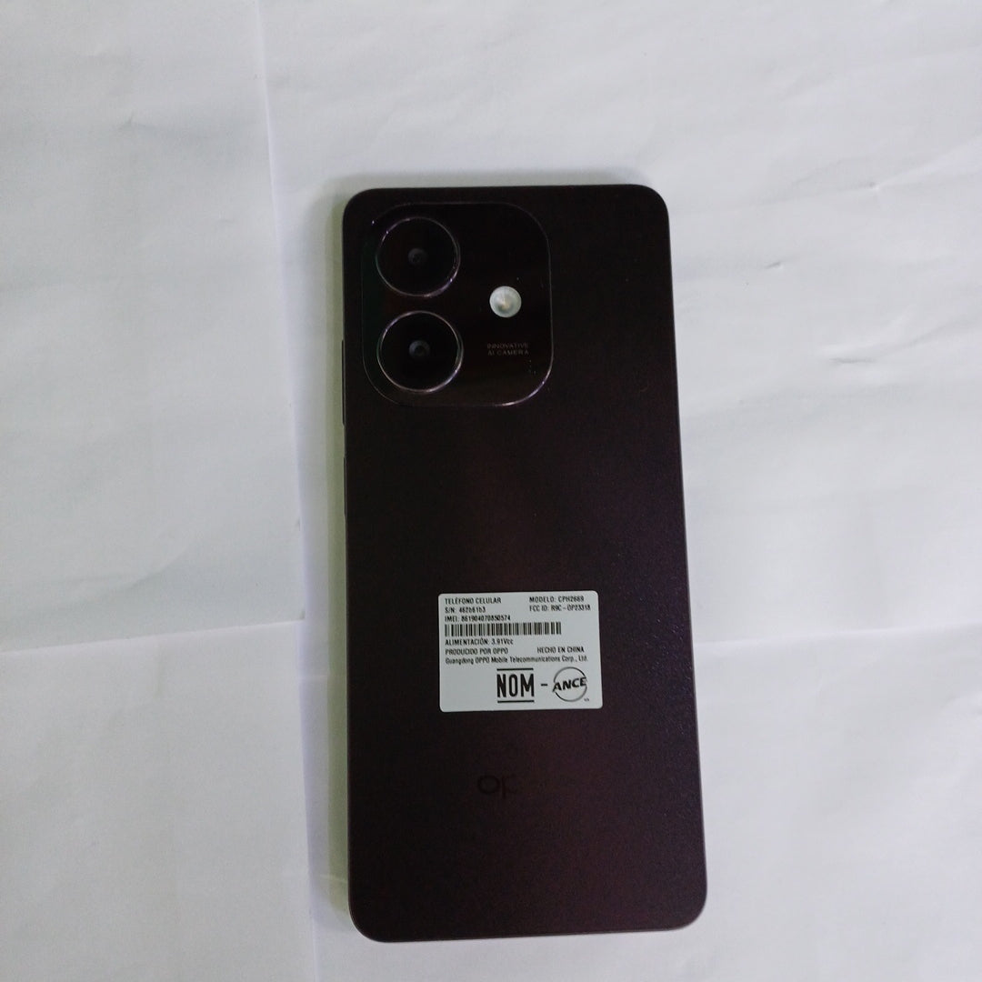 CELULAR OPPO  A40 CPH2669 (2024) 256 GB 4 GB RAM (SEMINUEVO)