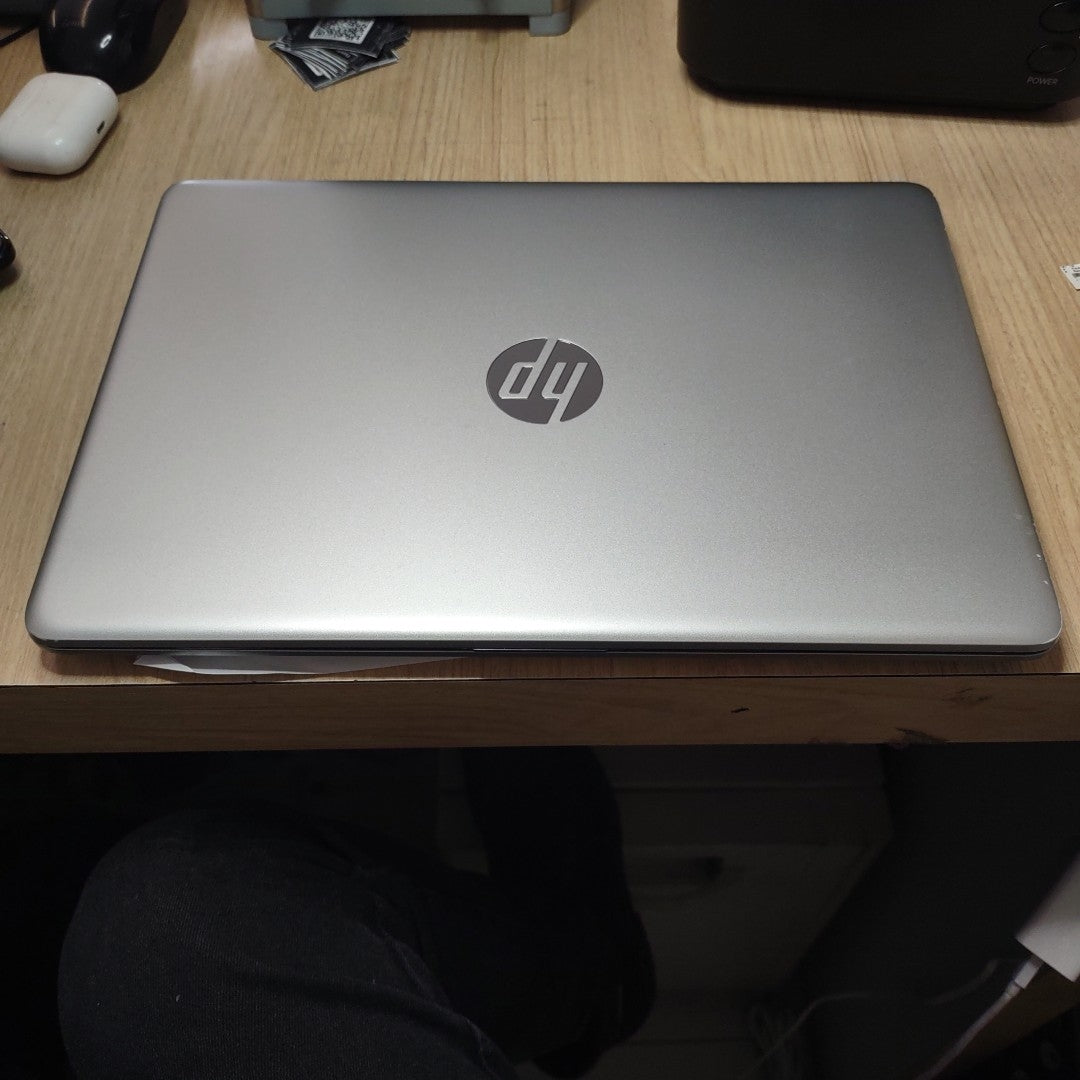 LAPTOP HP 14-DK1508LA (2022) 256 GB SSD 8 GB RAM (SEMINUEVO)