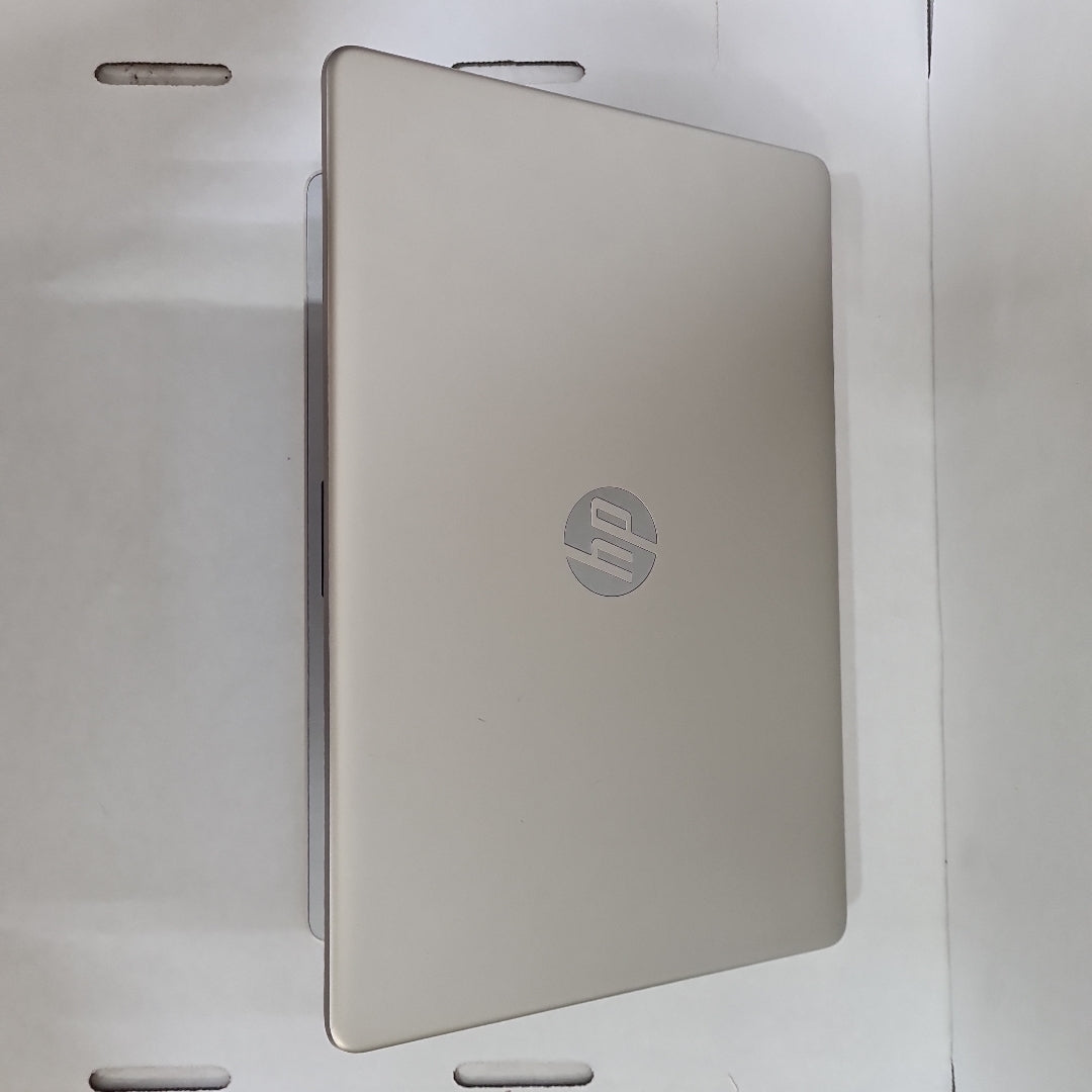 LAPTOP HP 15-EF2502LA (2022) 256 GB SSD 8 GB RAM (SEMINUEVO)