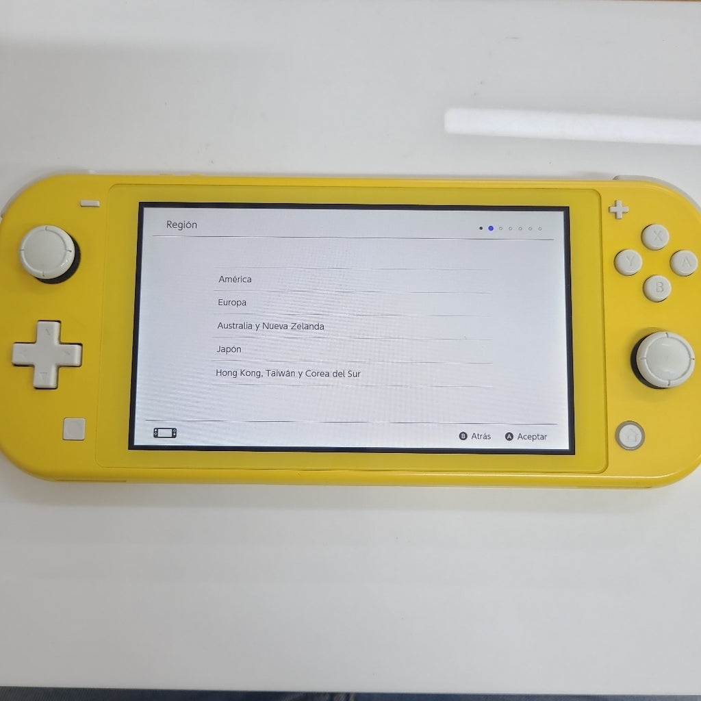 CONSOLA DE VIDEOJUEGO NINTENDO SWITCH LITE 32 GB (SEMINUEVO)