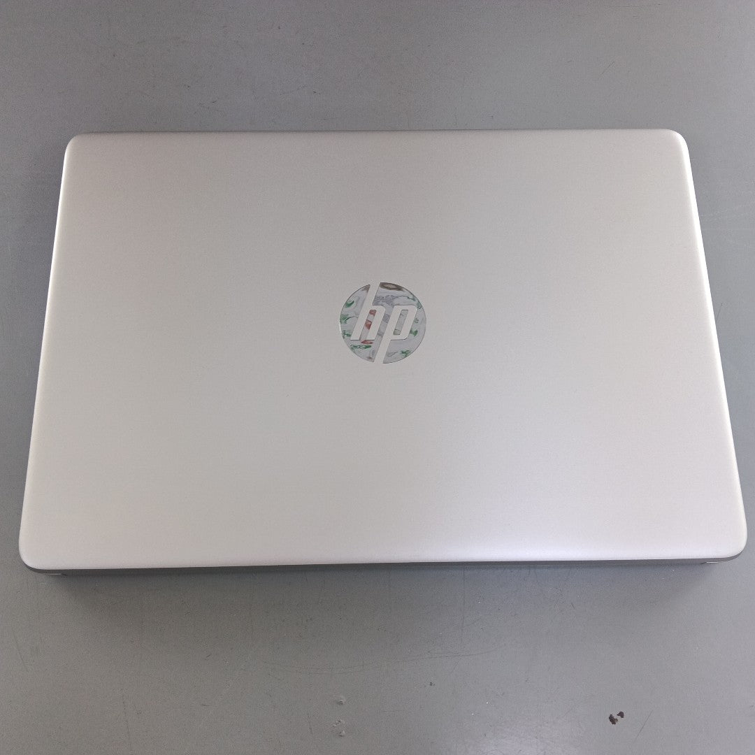 LAPTOP HP 14-DQ0530LA(2024) 256 GB SSD 8 GB RAM (SEMINUEVO)
