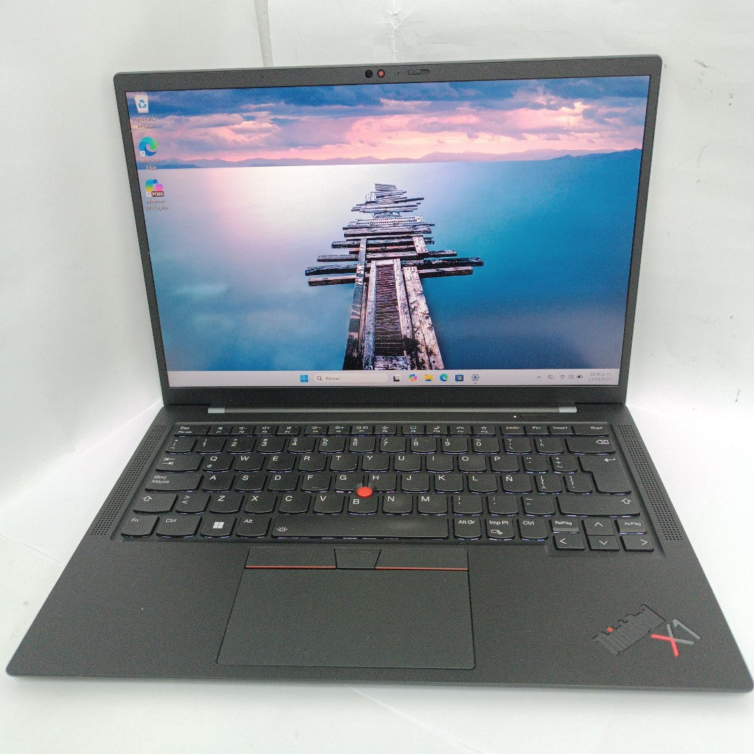 LAPTOP LENOVO THINKPAD X1 CARBON 9TH GEN (2022) 512 GB SSD 16 GB RAM (SEMINUEVO)