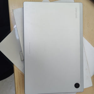 TABLETA SAMSUNG GALAXY TAB A8 SM-X200 64 GB 4 GB RAM (SEMINUEVO)