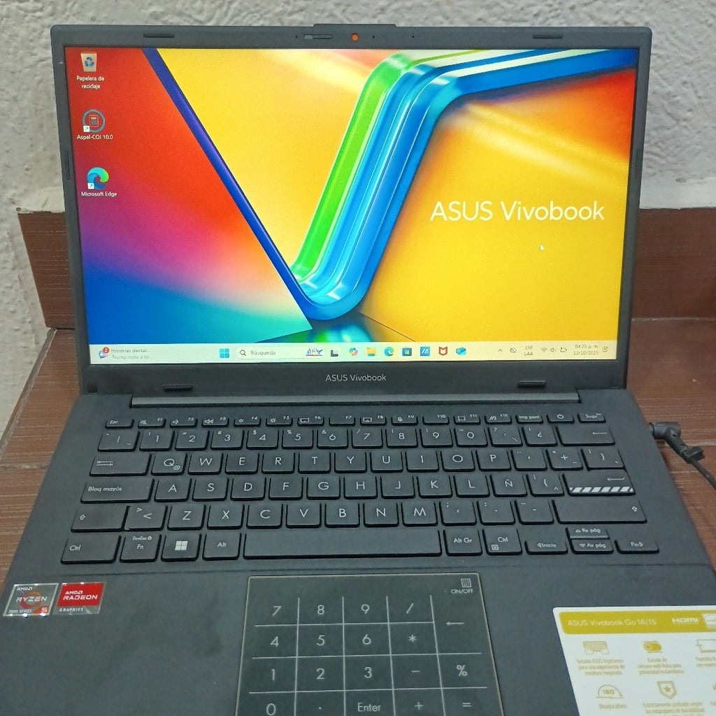 LAPTOP ASUS VIVOBOOK GO 14 E1404FA-NK209W (2023) 512 GB SSD 16 GB RAM (SEMINUEVO)