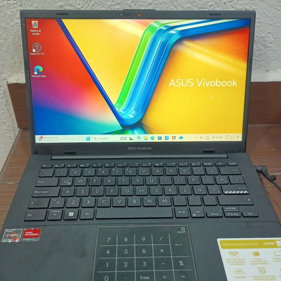 LAPTOP ASUS VIVOBOOK GO 14 E1404FA-NK209W (2023) 512 GB SSD 16 GB RAM (SEMINUEVO)