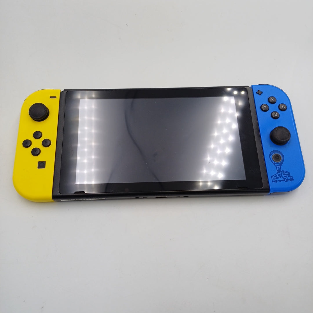 CONSOLA DE VIDEOJUEGO NINTENDO SWITCH 1.1 32 GB (SEMINUEVO)