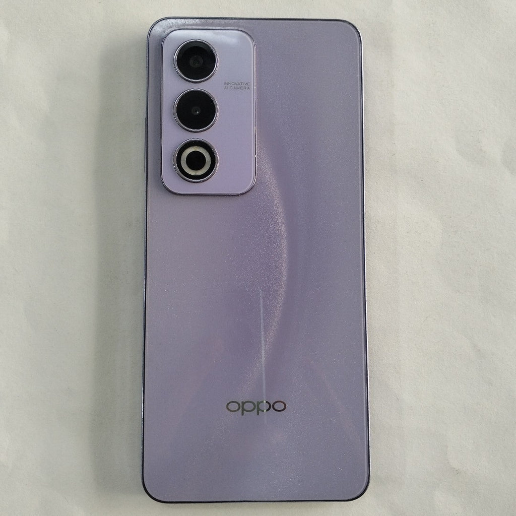 CELULAR OPPO  A80 5G CPH2639 (2024) 256 GB 8 GB RAM (SEMINUEVO)