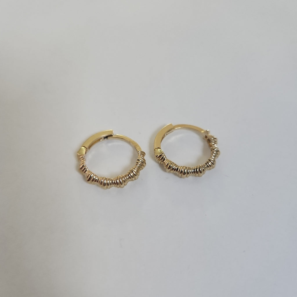 HUGGIES ORO 14K 2.8 (NUEVO)
