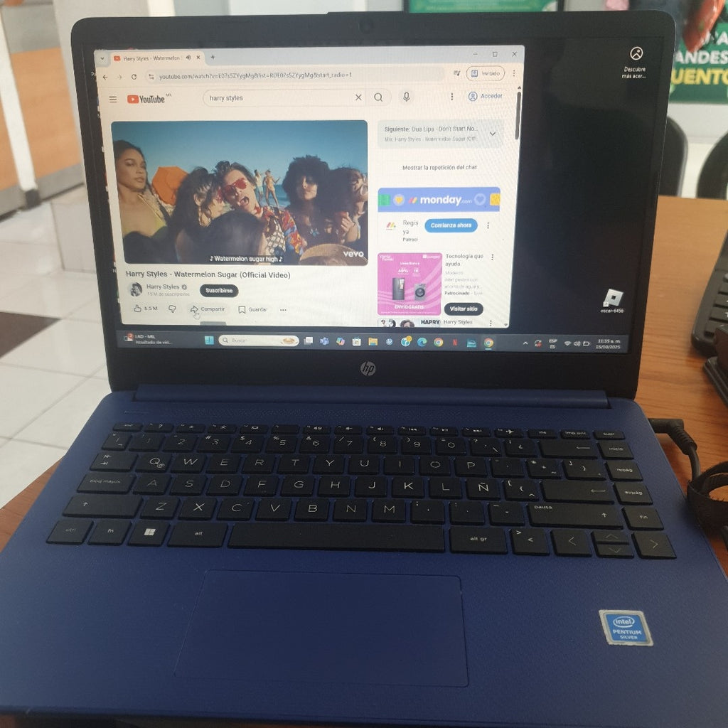 LAPTOP HP 14-DQ0508LA (2022) 256 GB SSD 8 GB RAM (SEMINUEVO)