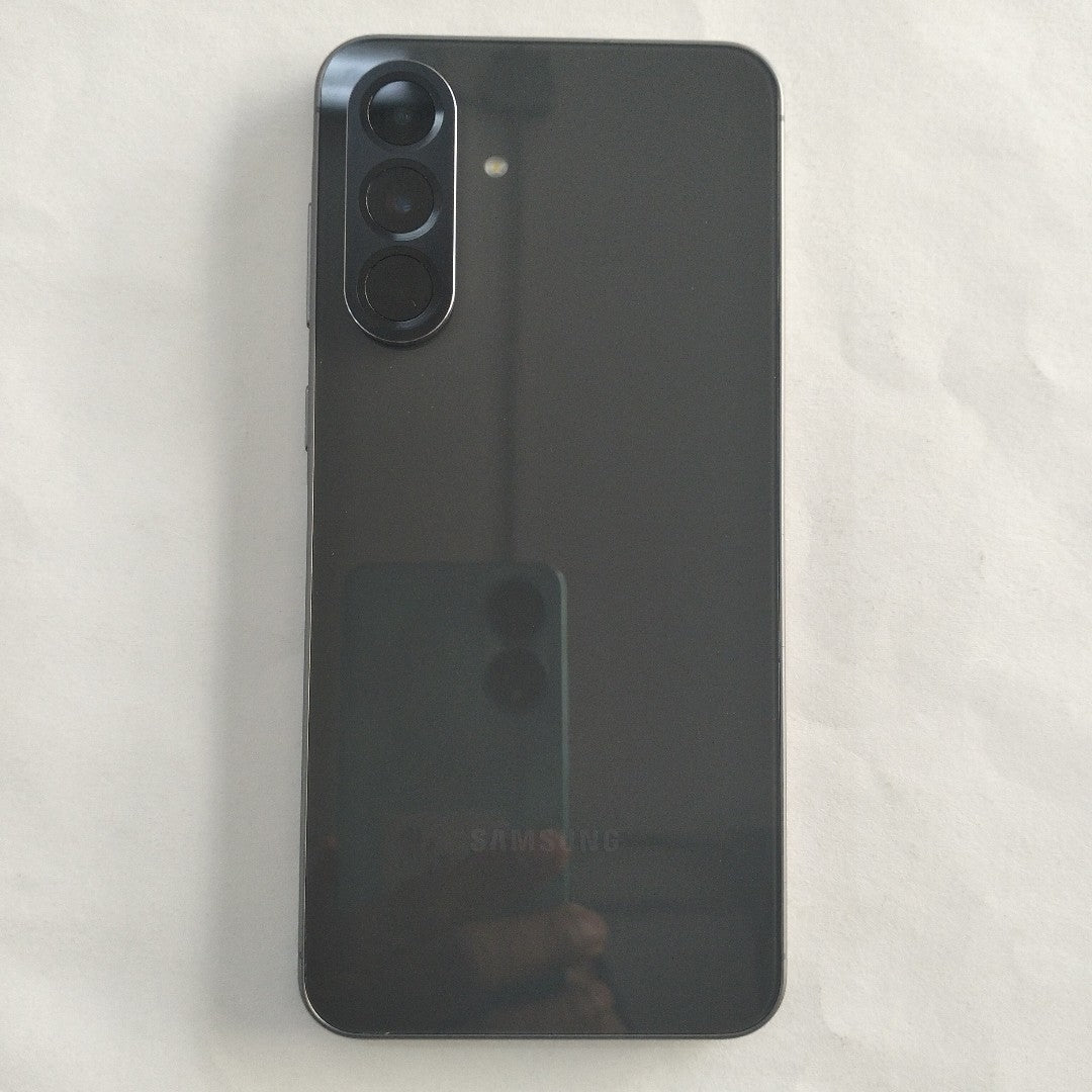 CELULAR SAMSUNG GALAXY A56 SM-A566E (2025) 256 GB 8 GB RAM (SEMINUEVO)