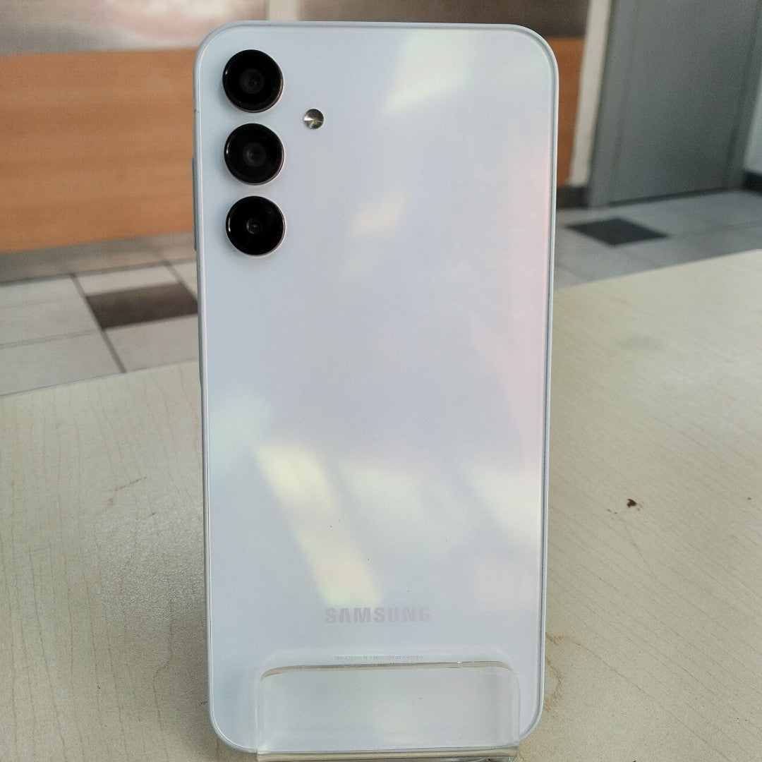 CELULAR SAMSUNG GALAXY A15 SM-A155M/N (2023) 128 GB 4 GB RAM (SEMINUEVO)