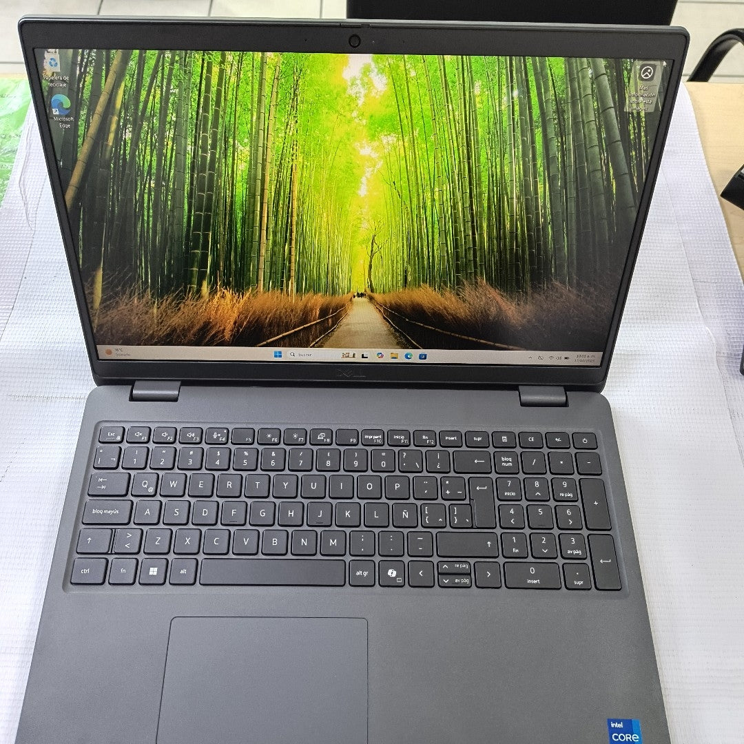 LAPTOP DELL LATITUDE 3550 (2025) 512 GB SSD 16 GB RAM (SEMINUEVO)