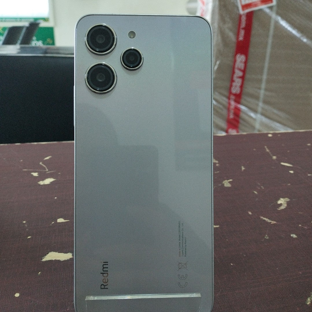 CELULAR XIAOMI REDMI 12 23053RN02L 256 GB 8 GB RAM (SEMINUEVO)