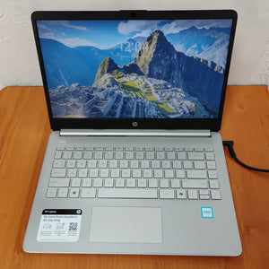 LAPTOP HP 14-DQ6011DX (2025) 128 GB SSD 4 GB RAM (SEMINUEVO)
