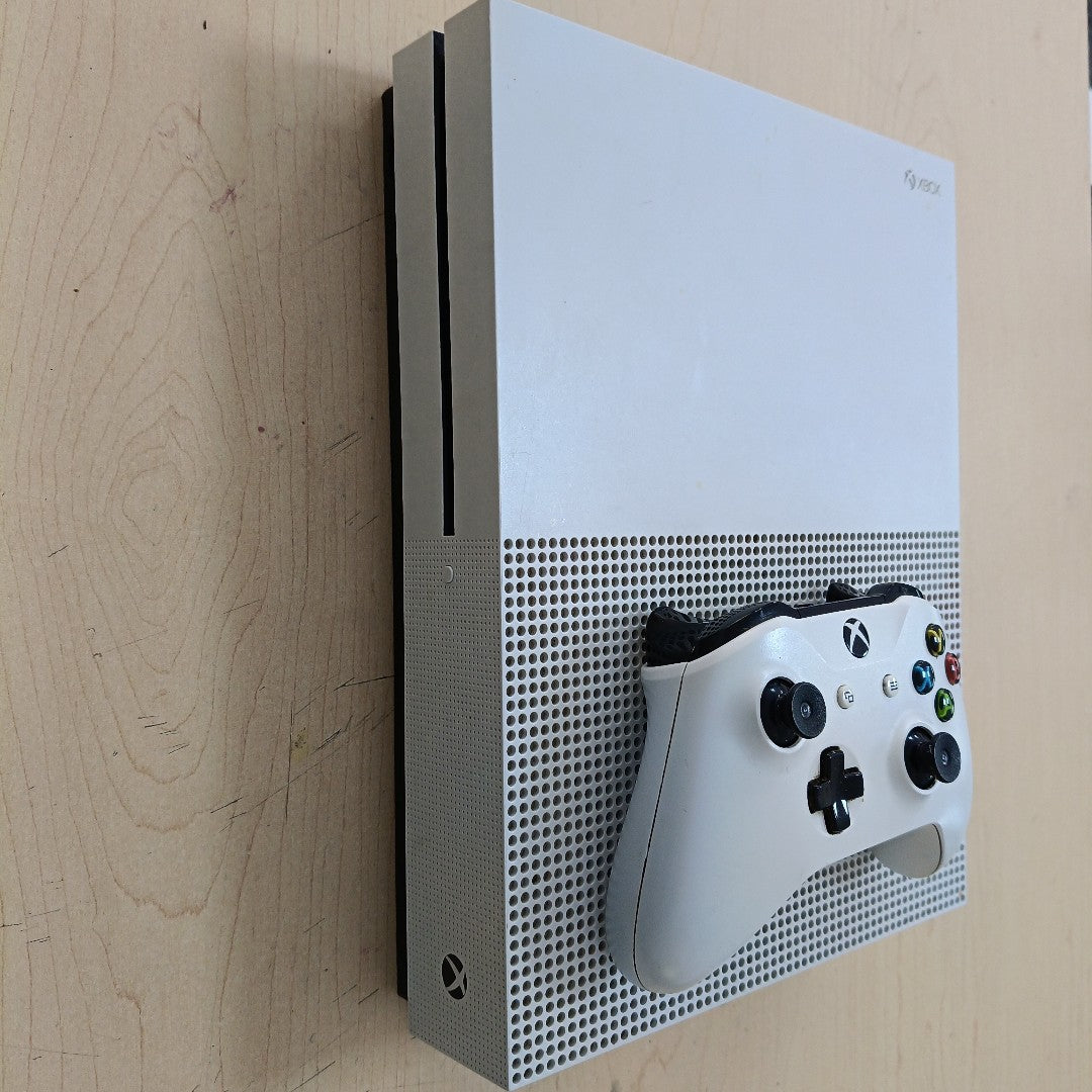 CONSOLA DE VIDEOJUEGO MICROSOFT XBOX ONE S 1 TB