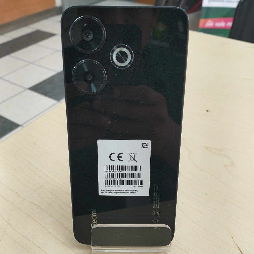 CELULAR XIAOMI REDMI 13 24049RN28L (2024) 256 GB 8 GB RAM (SEMINUEVO)