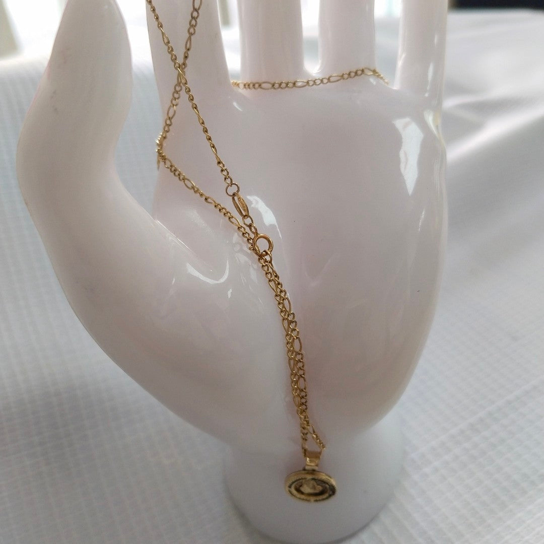 CADENA, MEDALLA RELIGIOSA. ORO. 10 K 2.7 GRMS (SEMINUEVO)