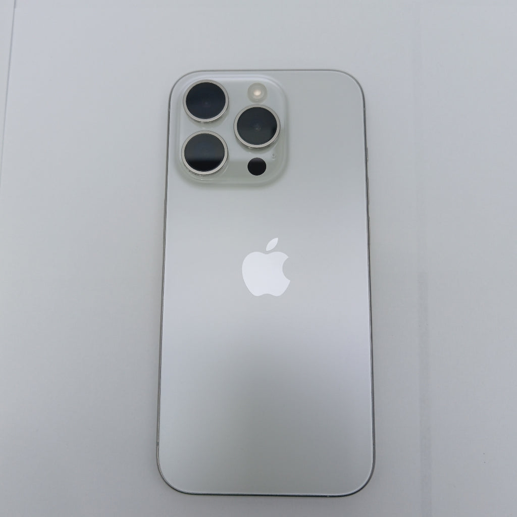 CELULAR APPLE IPHONE 15 PRO A3101 128 GB 8 GB RAM (SEMINUEVO)