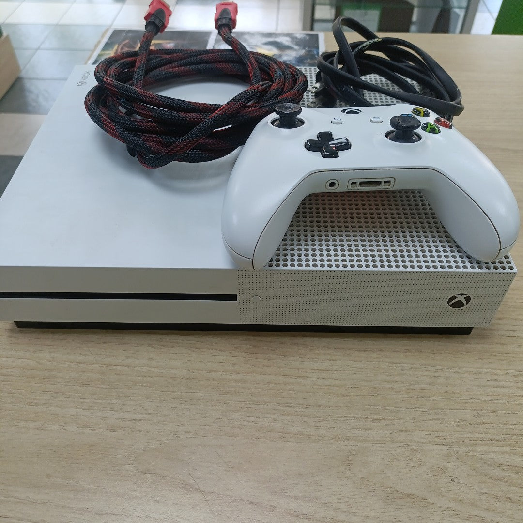 CONSOLA DE VIDEOJUEGO MICROSOFT XBOX ONE S 500 GB  (SEMINUEVO)