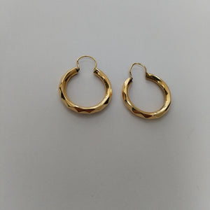 ARRACADAS PAR. ORO. 18 K 5 GRMS (SEMINUEVO)