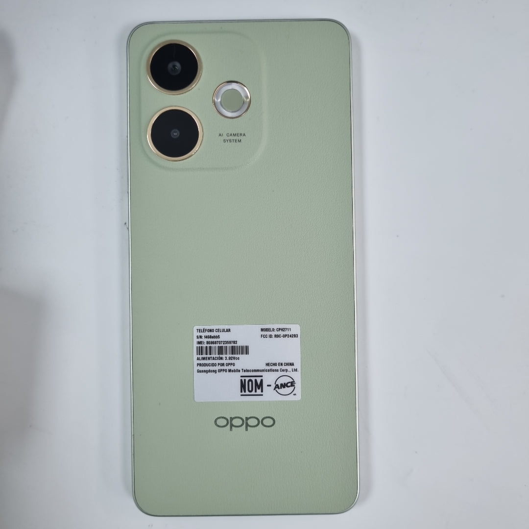 CELULAR OPPO  A5 PRO CPH2711 (2025) 256 GB 8 GB RAM (SEMINUEVO)