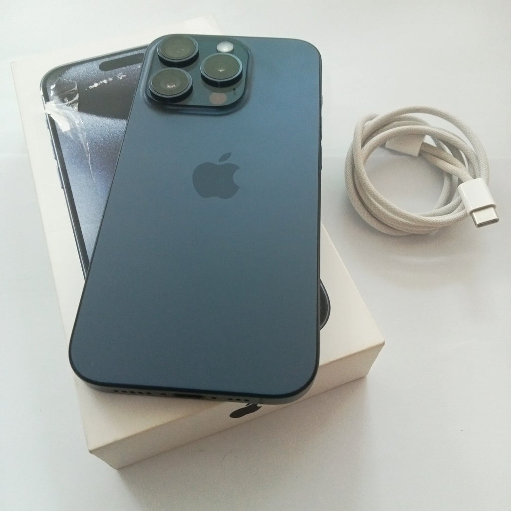 CELULAR APPLE IPHONE 15 PRO A3101 128 GB 8 GB RAM (SEMINUEVO)