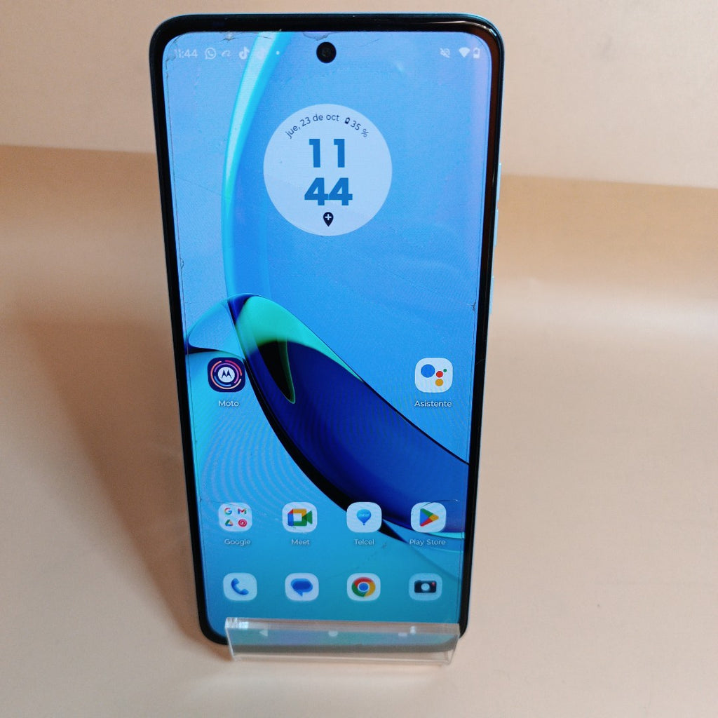 CELULAR MOTOROLA MOTO G84 XT2347-1 (2023) 256 GB 8 GB RAM (SEMINUEVO)
