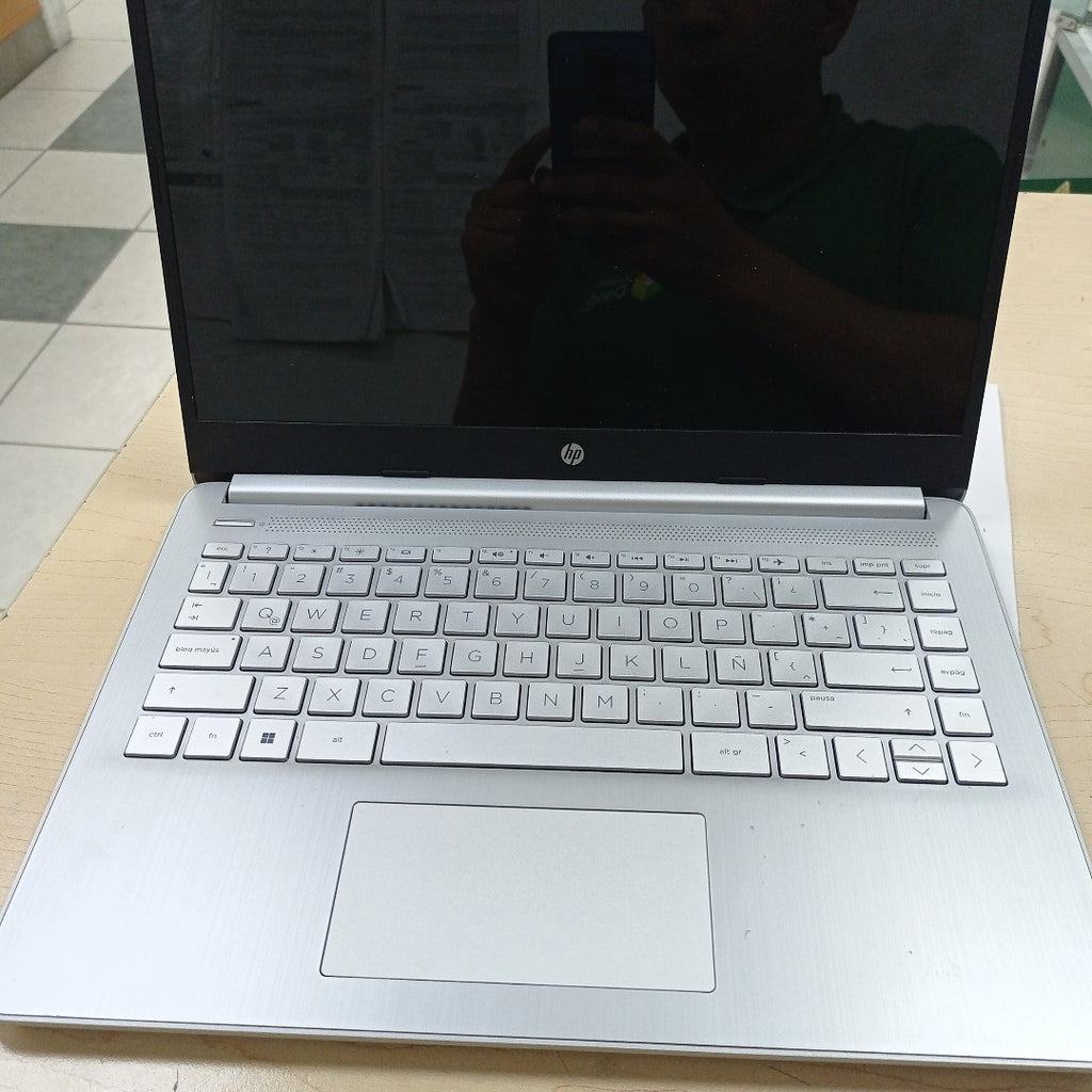LAPTOP HP 14-FQ1004LA (2023) 512 GB SSD 8 GB RAM