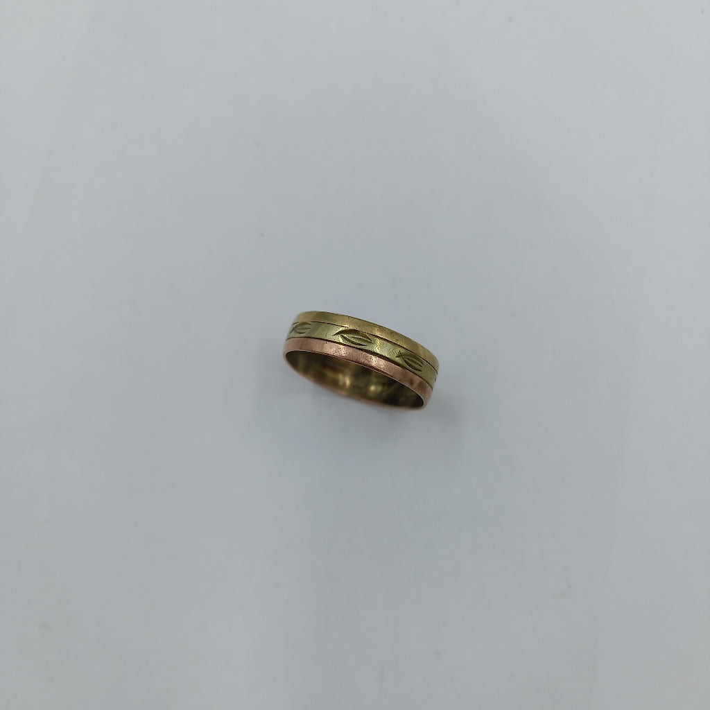 ARGOLLA. ORO. 10 K 2.4 GRMS (SEMINUEVO)