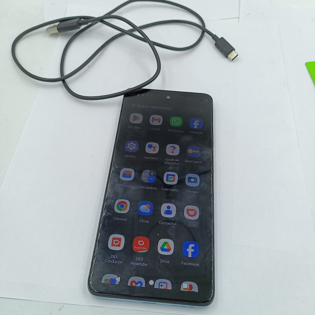 CELULAR MOTOROLA MOTO G24 POWER XT2425-1 (2024) 256 GB 8 GB RAM (SEMINUEVO)