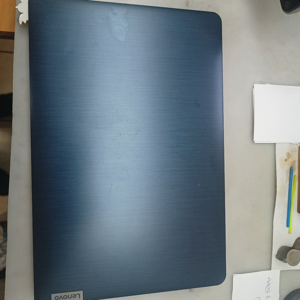 LAPTOP LENOVO IDEAPAD 3 14ALC6 (2022) 512 GB SSD 8 GB RAM (SEMINUEVO)