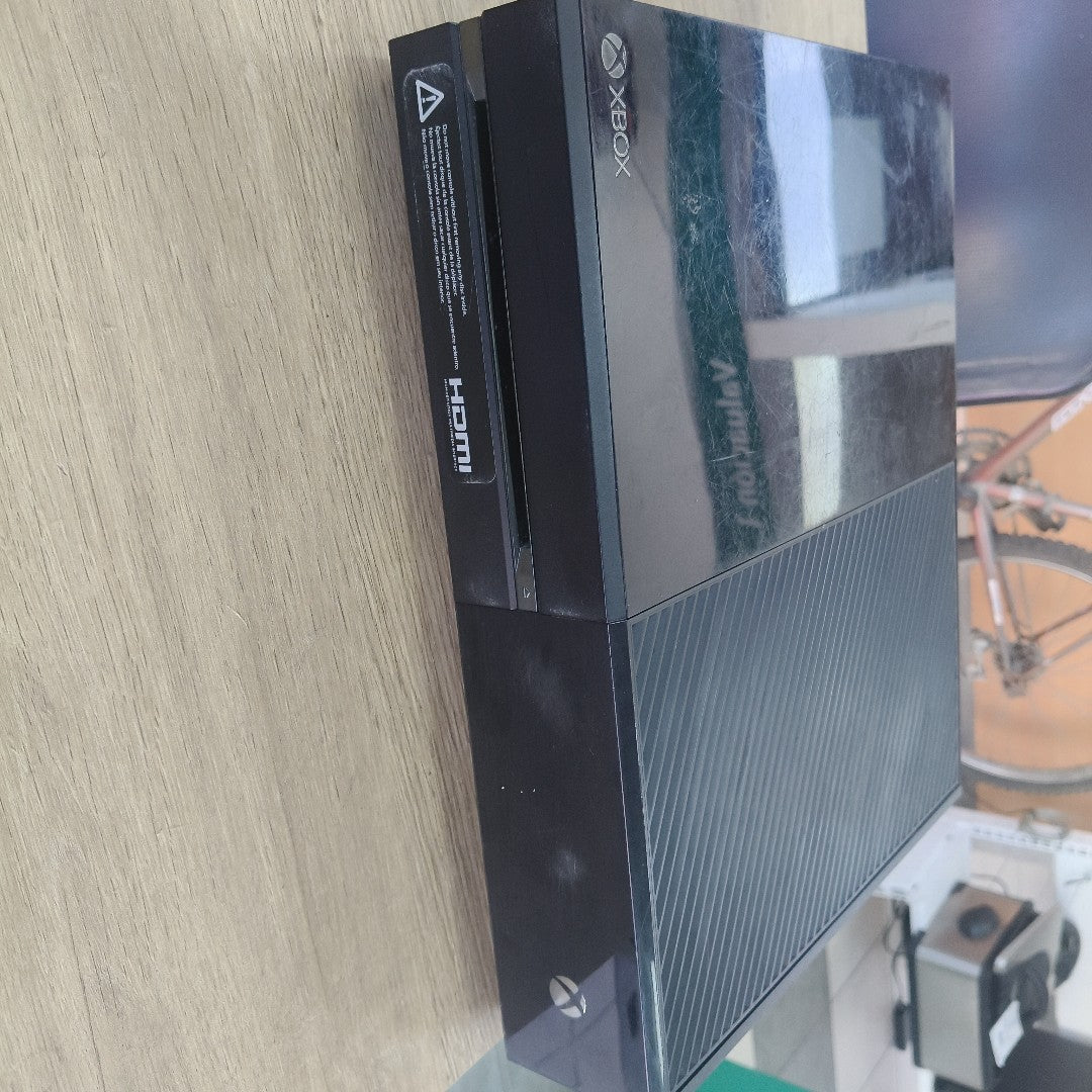 CONSOLA DE VIDEOJUEGO MICROSOFT XBOX ONE 500 GB  (SEMINUEVO)