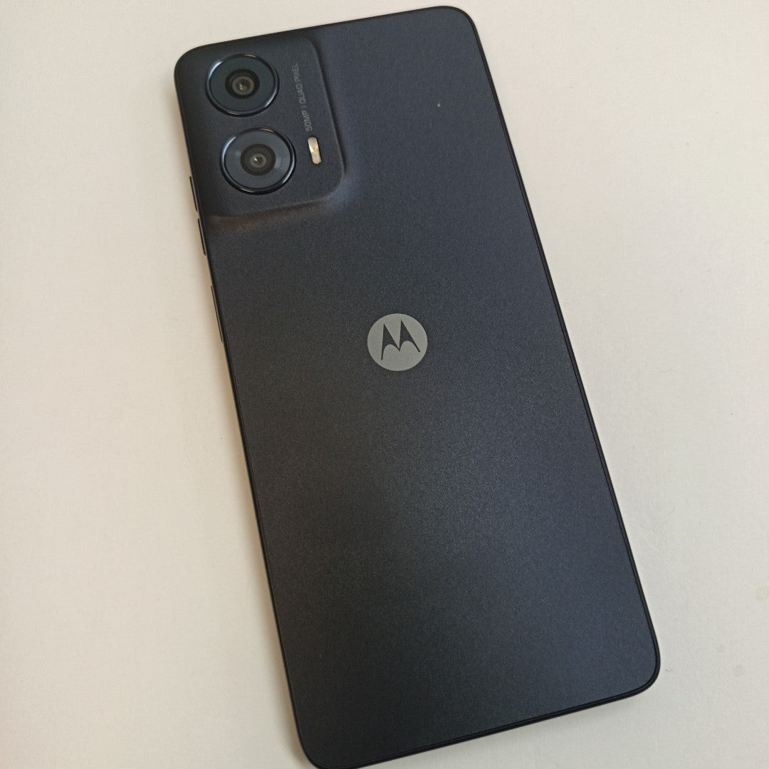 CELULAR MOTOROLA MOTO G24 XT2423-1 (2024) 256 GB 4 GB RAM (SEMINUEVO)