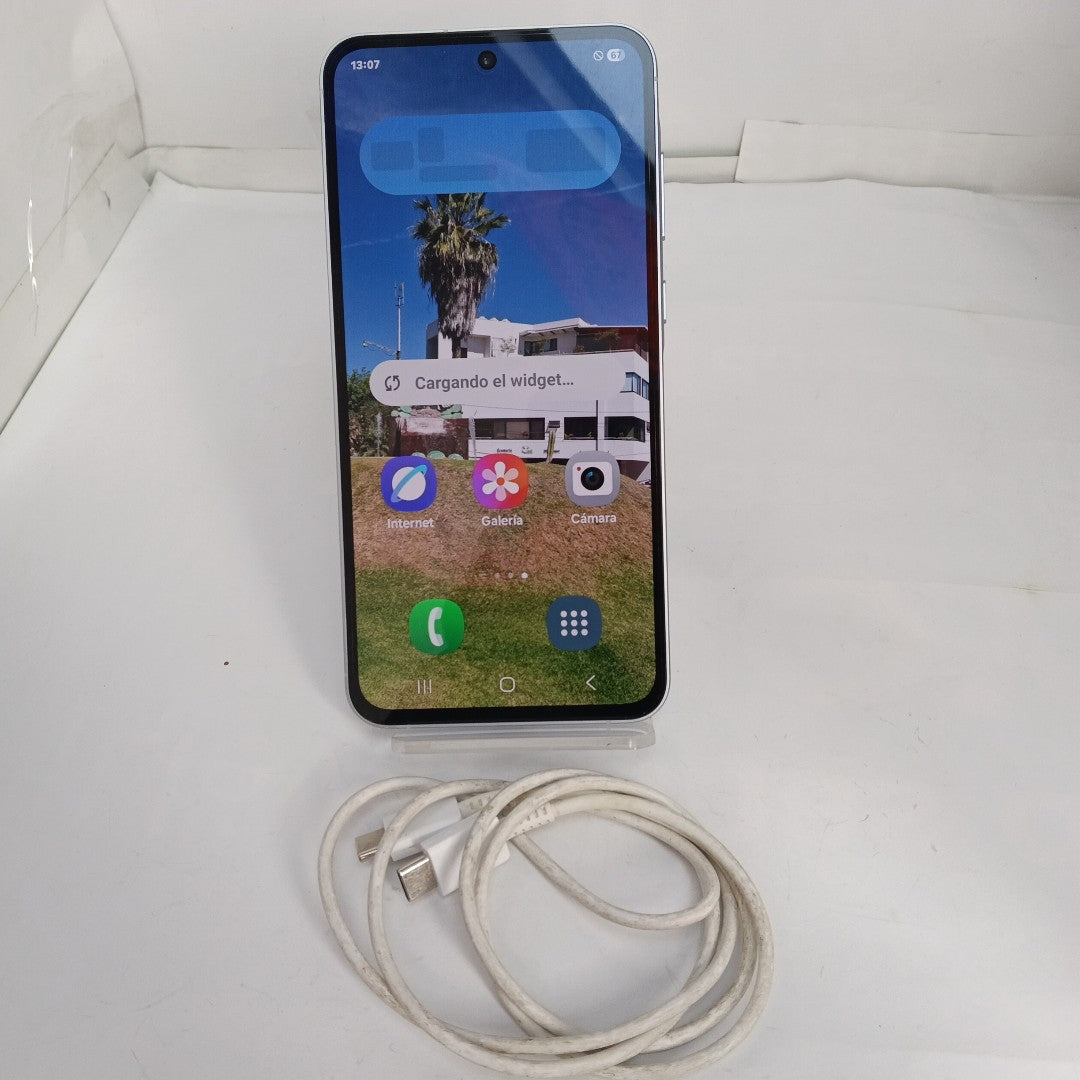 CELULAR SAMSUNG GALAXY A55 5G SM-A556E (2024) 256 GB 8 GB RAM (SEMINUEVO)