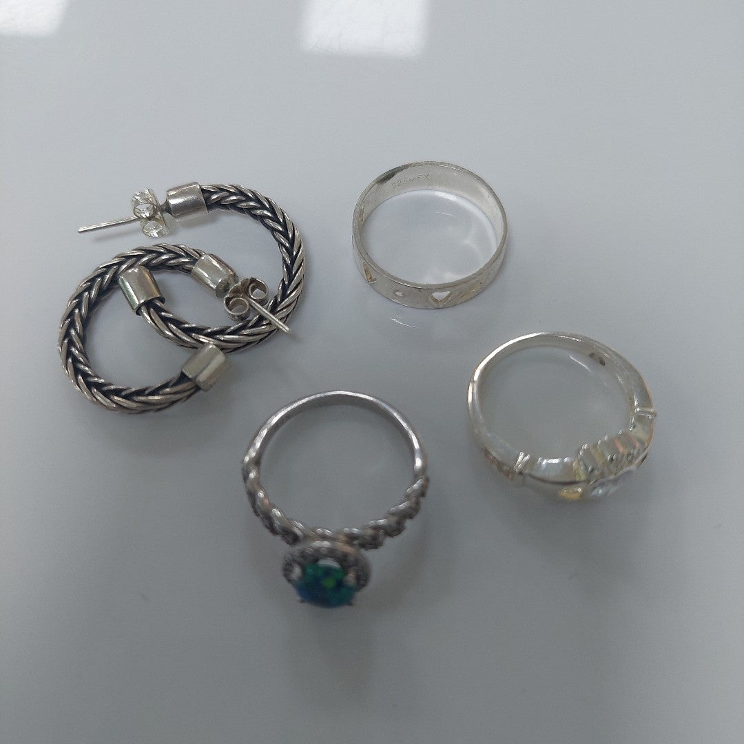 ANILLITO, ARRACADAS PAR. PLATA. 14.7 GRMS (SEMINUEVO)