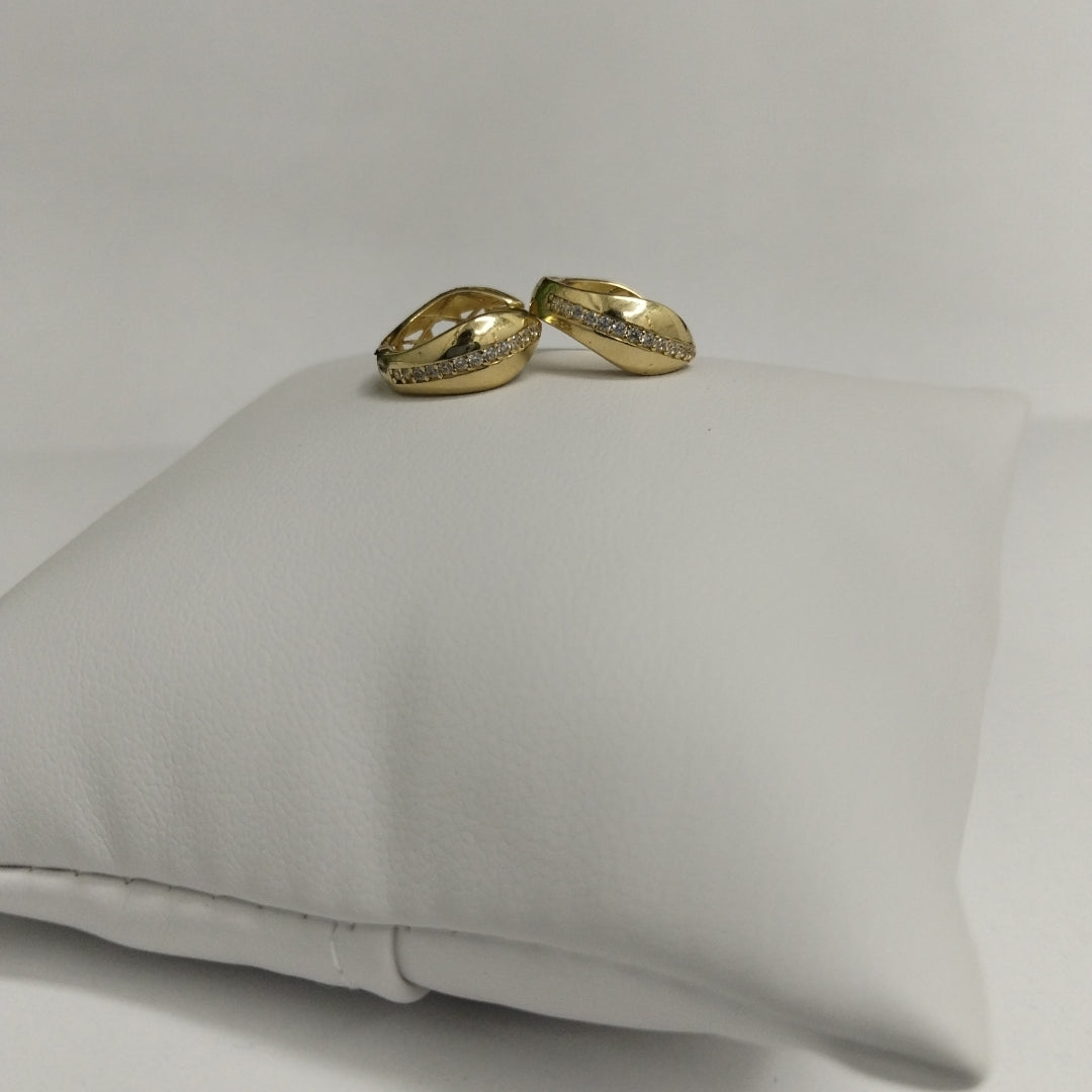 HUGGIES ORO 14K 2.3 (NUEVO)