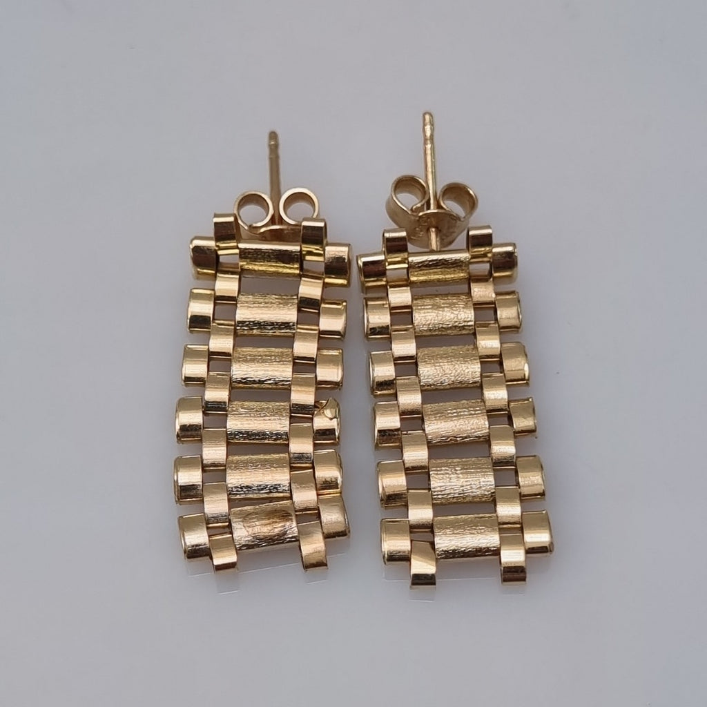 ARETES PAR. ORO. 14 K 3.6 GRMS (SEMINUEVO)