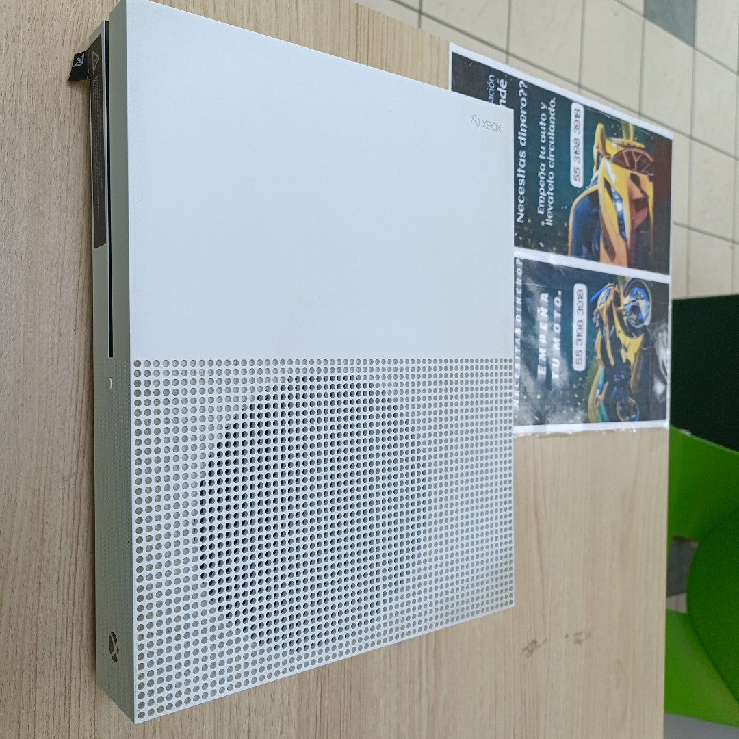 CONSOLA DE VIDEOJUEGO MICROSOFT XBOX ONE S 500 GB  (SEMINUEVO)