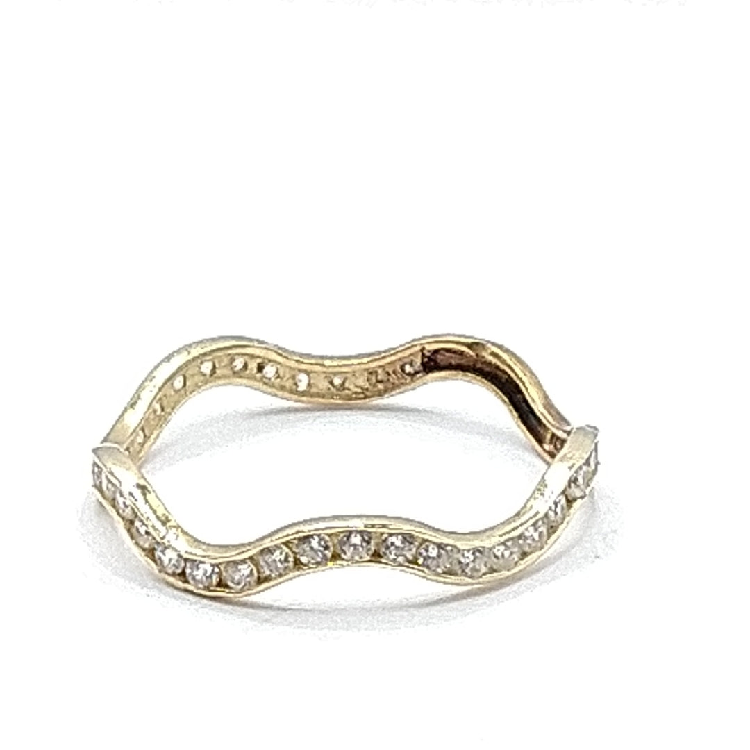 ANILLITO. ORO. 10 K 1.1 GRMS (SEMINUEVO)