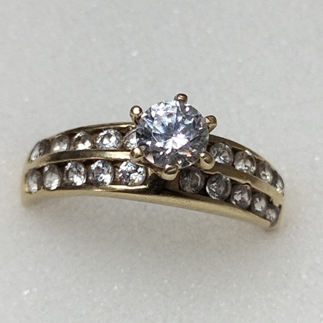 ANILLITO. ORO. 10 K 2.6 GRMS (SEMINUEVO)