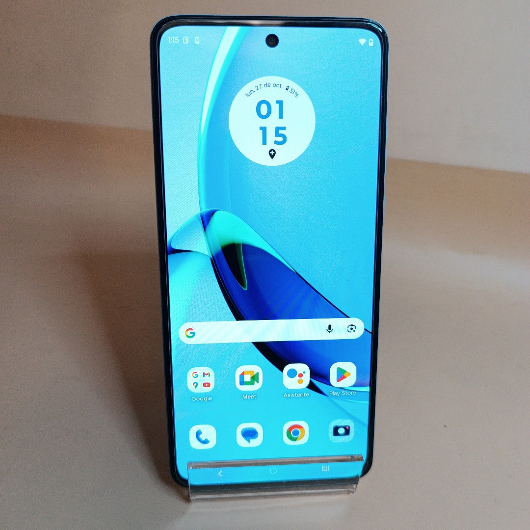 CELULAR MOTOROLA MOTO G84 XT2347-1 (2023) 256 GB 8 GB RAM (SEMINUEVO)